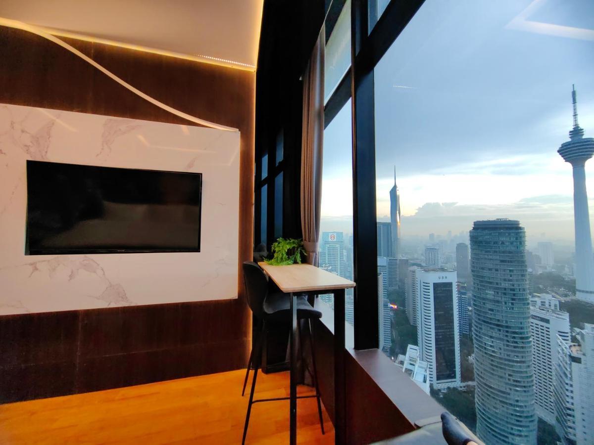 Sky Suites Klcc By Luna Suites Kuala Lumpur Exterior photo